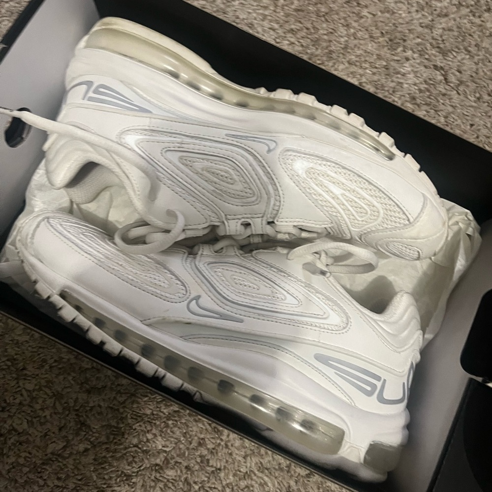 Supreme Nike Air Max 98